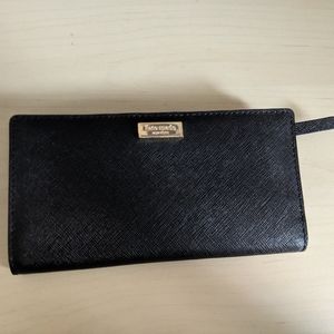 Kate Spade Staci Black Slim Bifold Wallet Like New